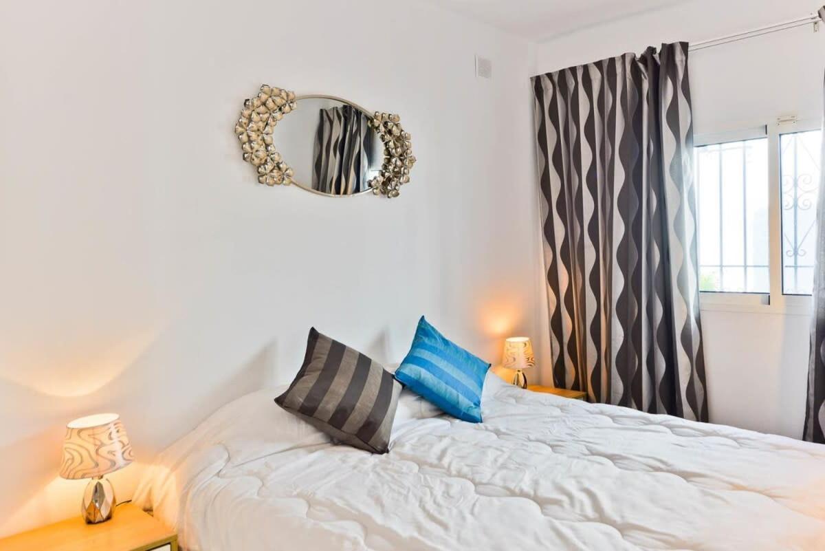 Capistrano Pueblo Apartment Nerja Exterior photo