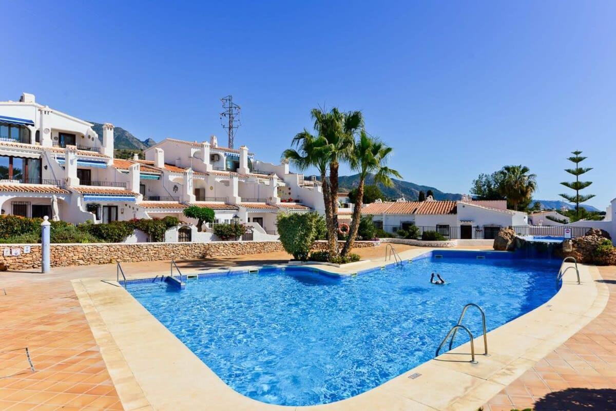Capistrano Pueblo Apartment Nerja Exterior photo
